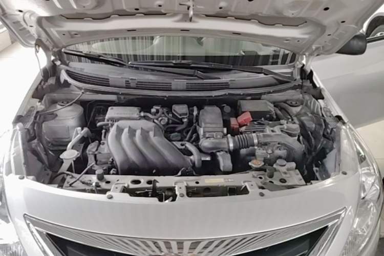 Used Nissan Sunny 2016 1.5XE CVT Leading Edition Engine Bay
