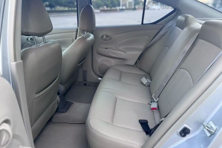 Used Nissan Sunny 2016 1.5XE CVT Leading Edition Interior 3