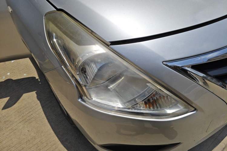 Used Nissan Sunny 2016 1.5XE Manual Leading Edition Right Front Headlight