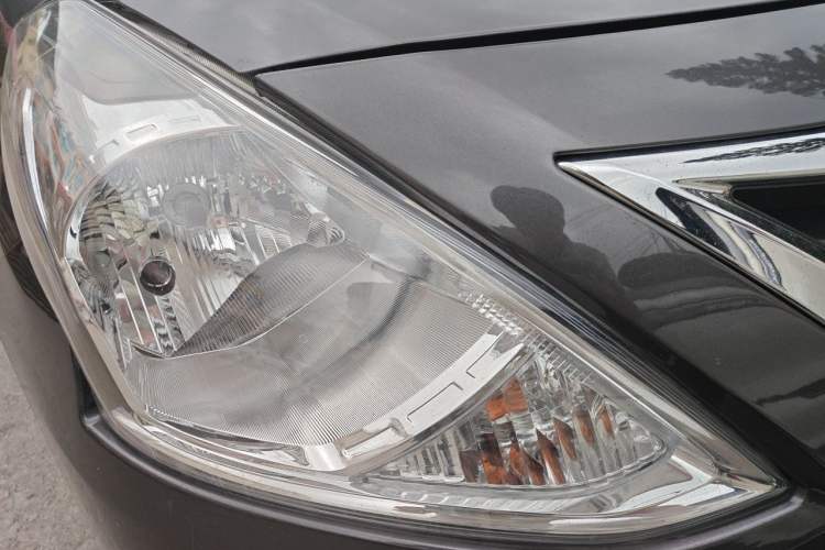 Used Nissan Sunny 2016 1.5XE CVT Leading Edition Right Front Headlight