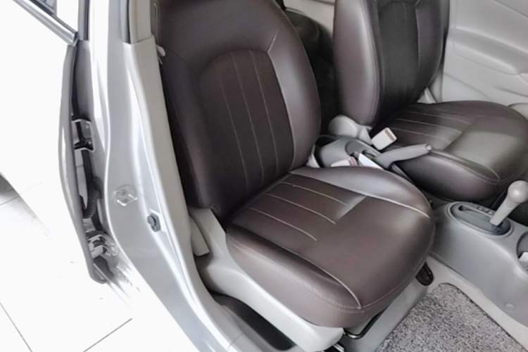 Used Nissan Sunny 2016 1.5XE CVT Leading Edition Right Front Seat