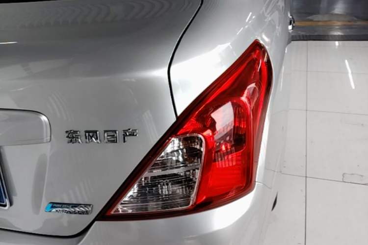 Used Nissan Sunny 2016 1.5XE CVT Leading Edition Right Rear Taillight