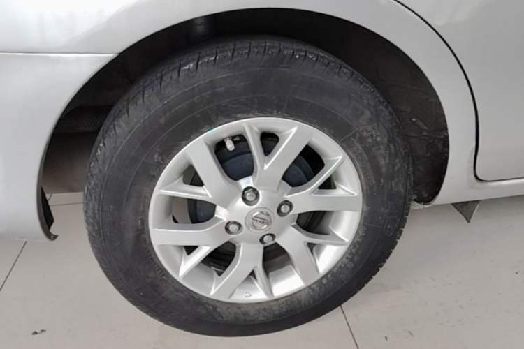 Used Nissan Sunny 2016 1.5XE CVT Leading Edition Right Rear Wheel Hub