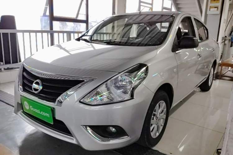 Used Nissan Sunny 2016 1.5XE CVT Leading Edition Guazi used car, China used car export, Used car for sale, Used  cars, Cheapest cars for sale