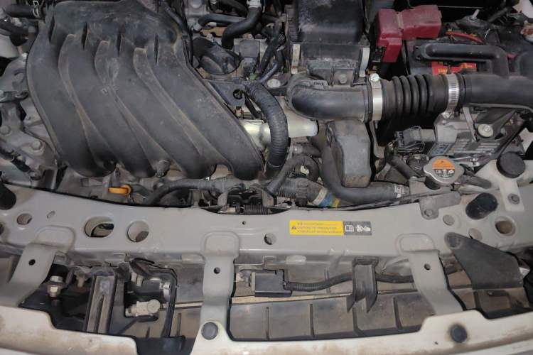 Used Nissan Sunny 2016 1.5XE CVT Leading Edition Engine Bay