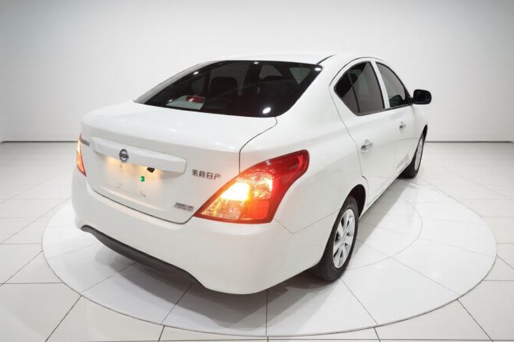 Used Nissan Sunny 2016 1.5XE CVT Leading Edition Rear Right 45 Deg