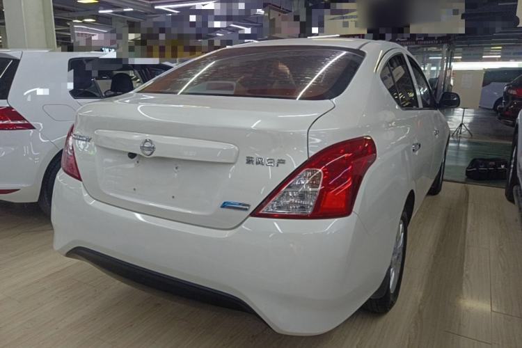 Used Nissan Sunny 2016 1.5XE CVT Leading Edition Rear Right 45 Deg