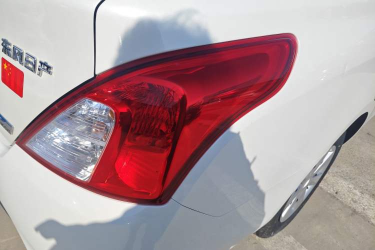 Used Nissan Sunny 2016 1.5XE CVT Leading Edition Right Rear Taillight
