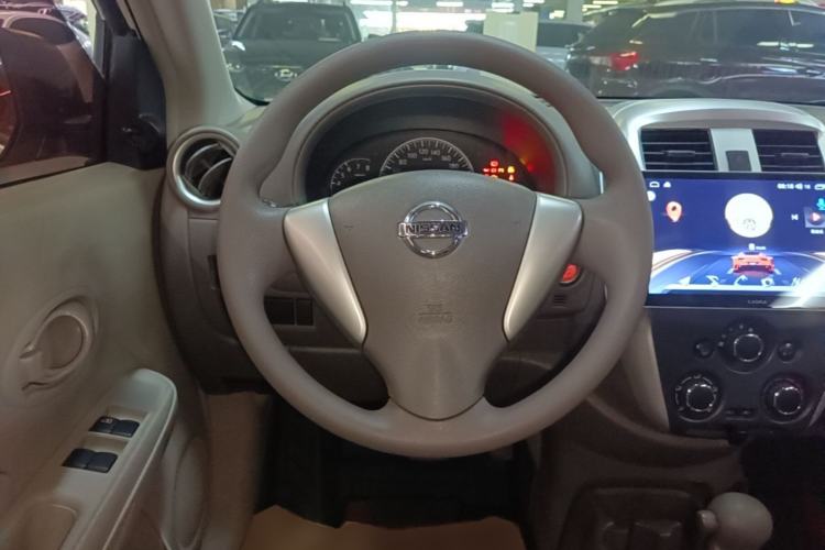 Used Nissan Sunny 2016 1.5XE CVT Leading Edition Steering Wheel