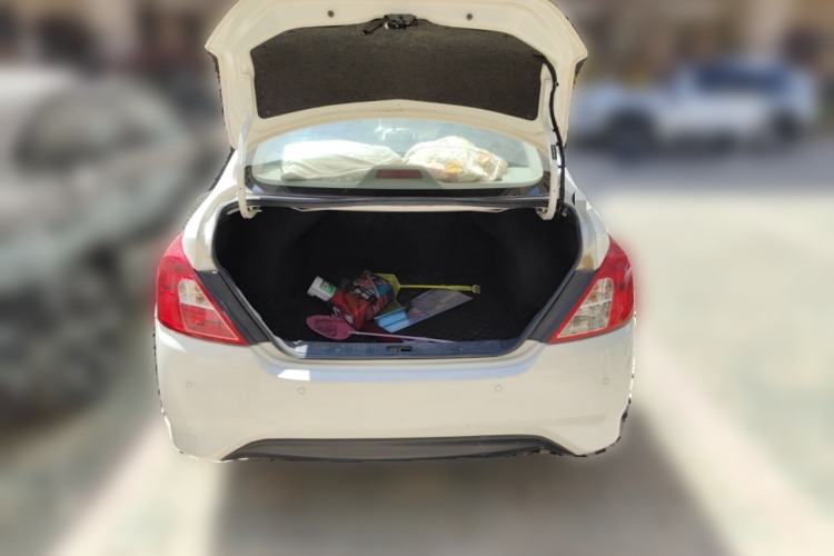 Used Nissan Sunny 2016 1.5XE CVT Leading Edition Trunk