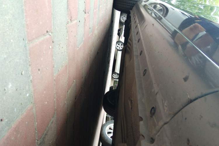 Used Nissan Sunny 2016 1.5XE Manual Leading Edition Chassis Front Right