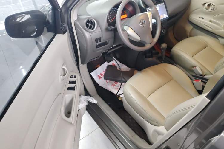 Used Nissan Sunny 2016 1.5XE CVT Leading Edition Driver Seat
