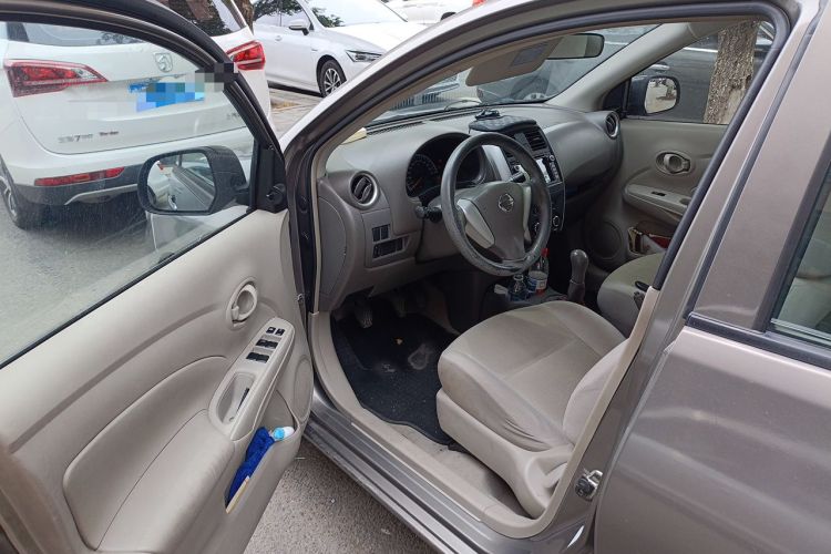 Used Nissan Sunny 2016 1.5XE Manual Leading Edition Driver Seat