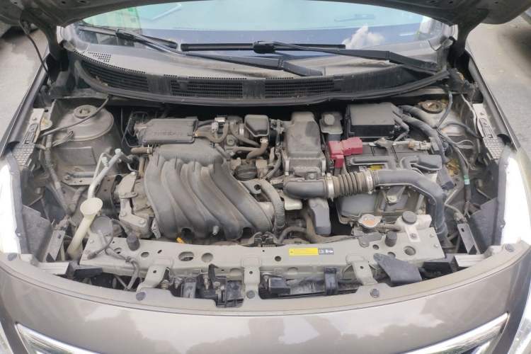 Used Nissan Sunny 2016 1.5XE Manual Leading Edition Engine Bay