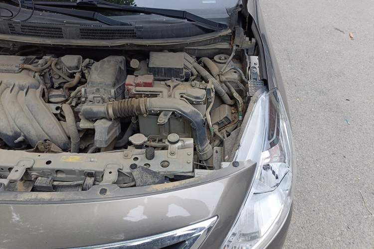 Used Nissan Sunny 2016 1.5XE Manual Leading Edition Engine Bay Left