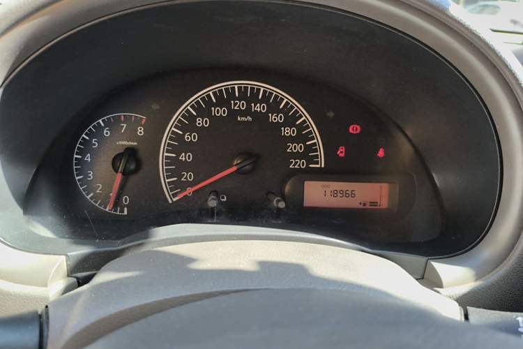 Used Nissan Sunny 2016 1.5XE Manual Leading Edition Instrument Cluster