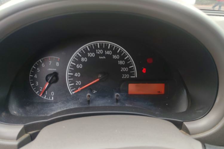 Used Nissan Sunny 2016 1.5XE Manual Leading Edition Instrument Cluster