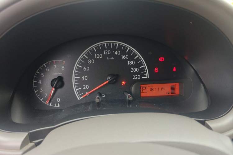 Used Nissan Sunny 2016 1.5XE CVT Leading Edition Odometer Close Up