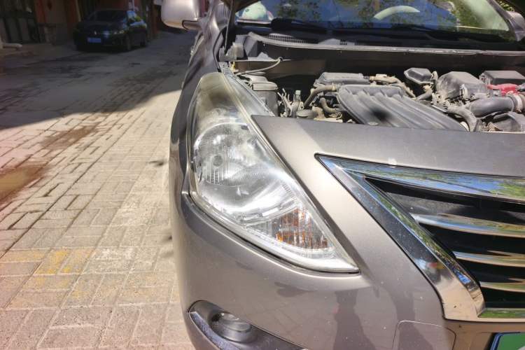 Used Nissan Sunny 2016 1.5XE CVT Leading Edition Right Front Headlight