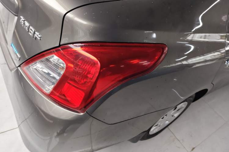 Used Nissan Sunny 2016 1.5XE CVT Leading Edition Right Rear Taillight