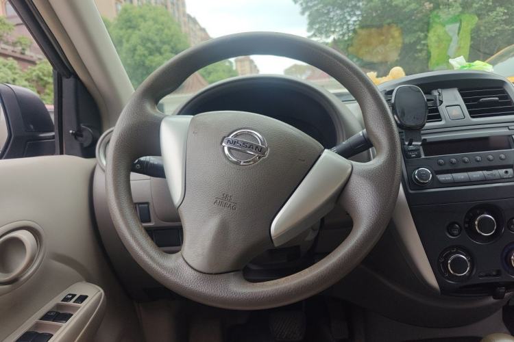 Used Nissan Sunny 2016 1.5XE CVT Leading Edition Steering Wheel