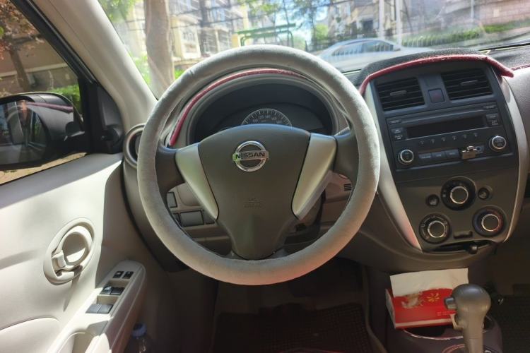 Used Nissan Sunny 2016 1.5XE CVT Leading Edition Steering Wheel