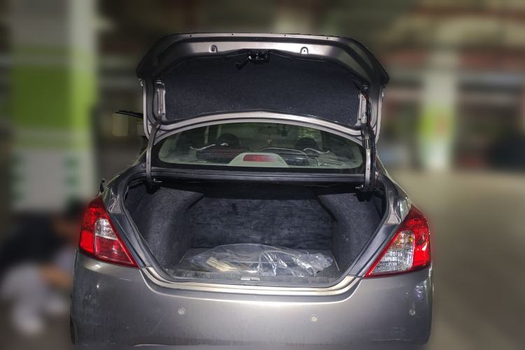 Used Nissan Sunny 2016 1.5XE Manual Leading Edition Trunk