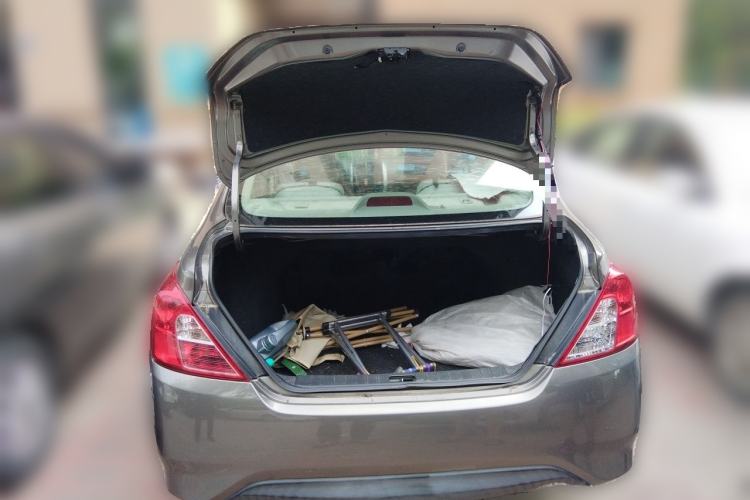 Used Nissan Sunny 2016 1.5XE Manual Leading Edition Trunk