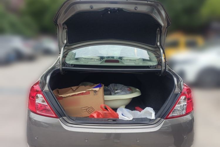 Used Nissan Sunny 2016 1.5XE CVT Leading Edition Trunk