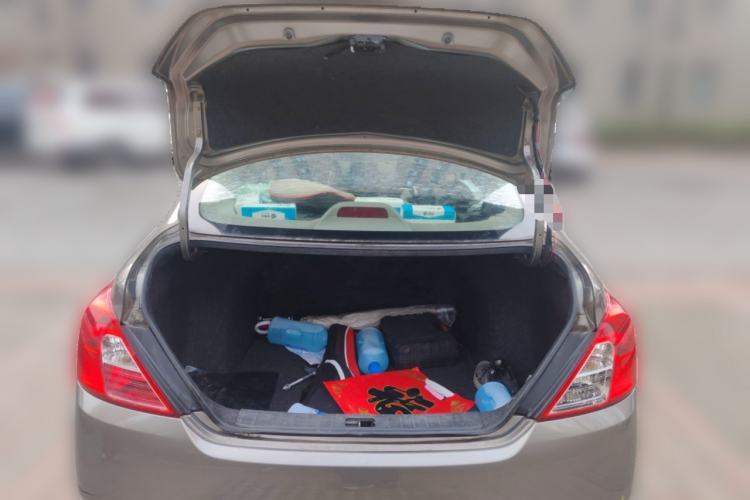Used Nissan Sunny 2016 1.5XE Manual Leading Edition Trunk