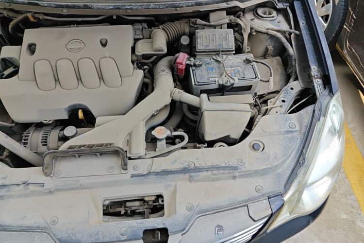 Used Nissan Sylphy 2006 2.0 XL Sunroof Edition Engine Bay Left