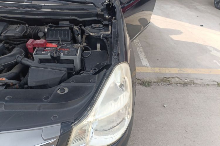 Used Nissan Sylphy 2007 2.0 XE Comfort Edition Engine Bay Left