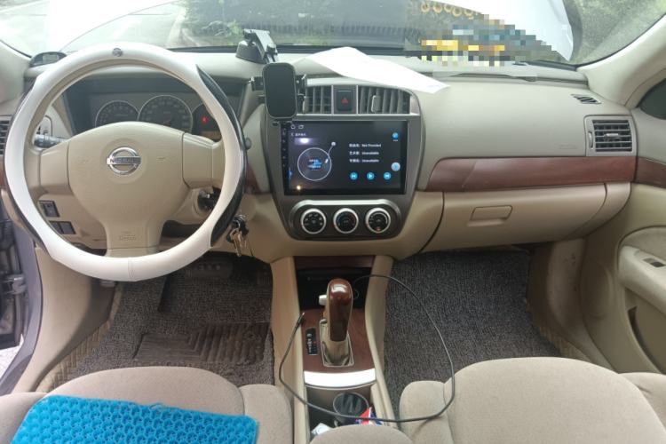 Used Nissan Sylphy 2007 1.6 XE Comfort Edition Center Console