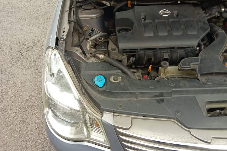 Used Nissan Sylphy 2007 1.6 XE Comfort Edition Engine Bay Right
