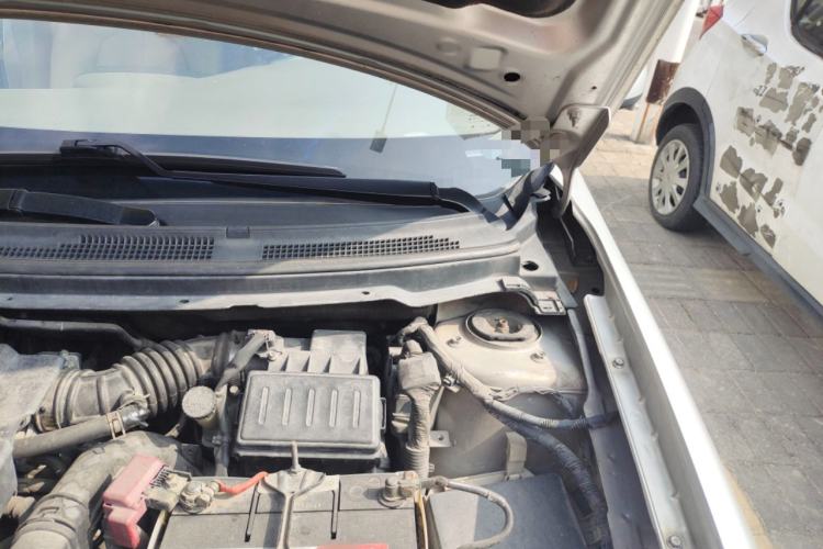 Used Nissan Sylphy 2007 1.6 XE Luxury Edition Engine Bay Left