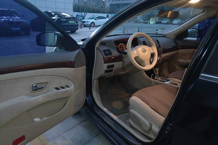 Used Nissan Sylphy 2008 1.6XE Comfort Edition Driver Seat