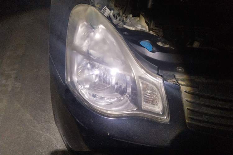 Used Nissan Sylphy 2008 1.6XL Luxury Edition Right Front Headlight