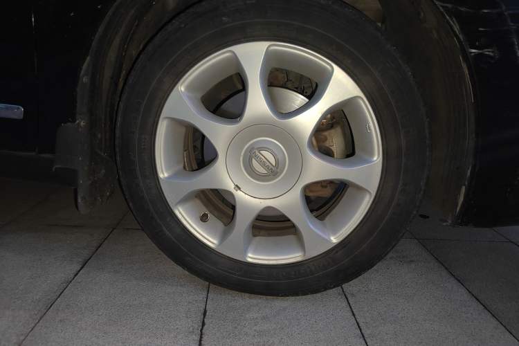 Used Nissan Sylphy 2008 1.6XE Comfort Edition Right Front Wheel Hub