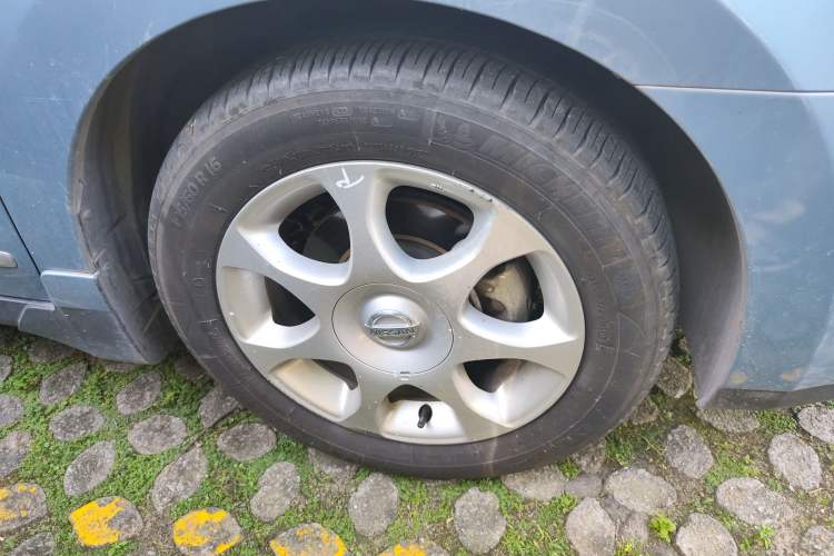 Used Nissan Sylphy 2008 2.0XL Luxury Edition Right Front Wheel Hub
