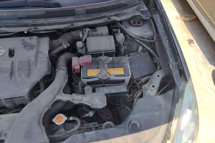 Used Nissan Sylphy 2008 1.6XE Comfort Edition Engine Bay Left
