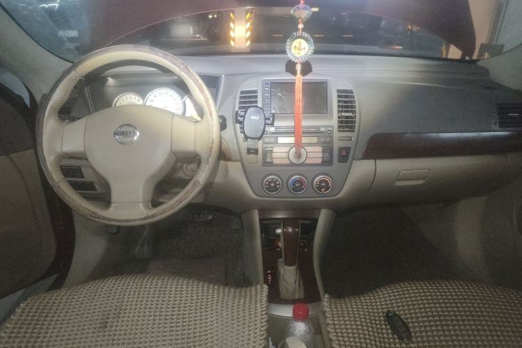 Used Nissan Sylphy 2008 2.0XL Luxury Edition Center Console