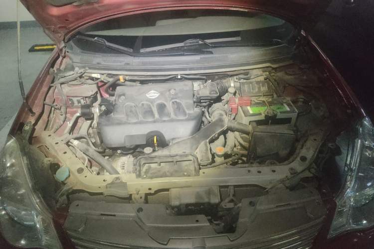 Used Nissan Sylphy 2008 2.0XL Luxury Edition Engine Bay
