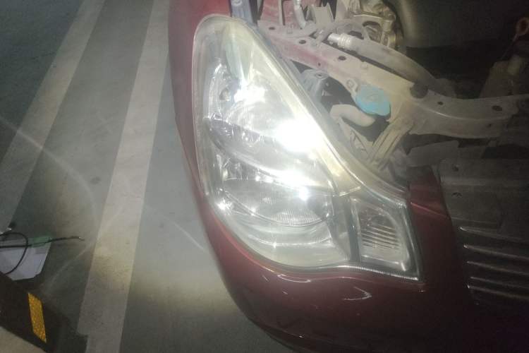 Used Nissan Sylphy 2008 2.0XL Luxury Edition Right Front Headlight