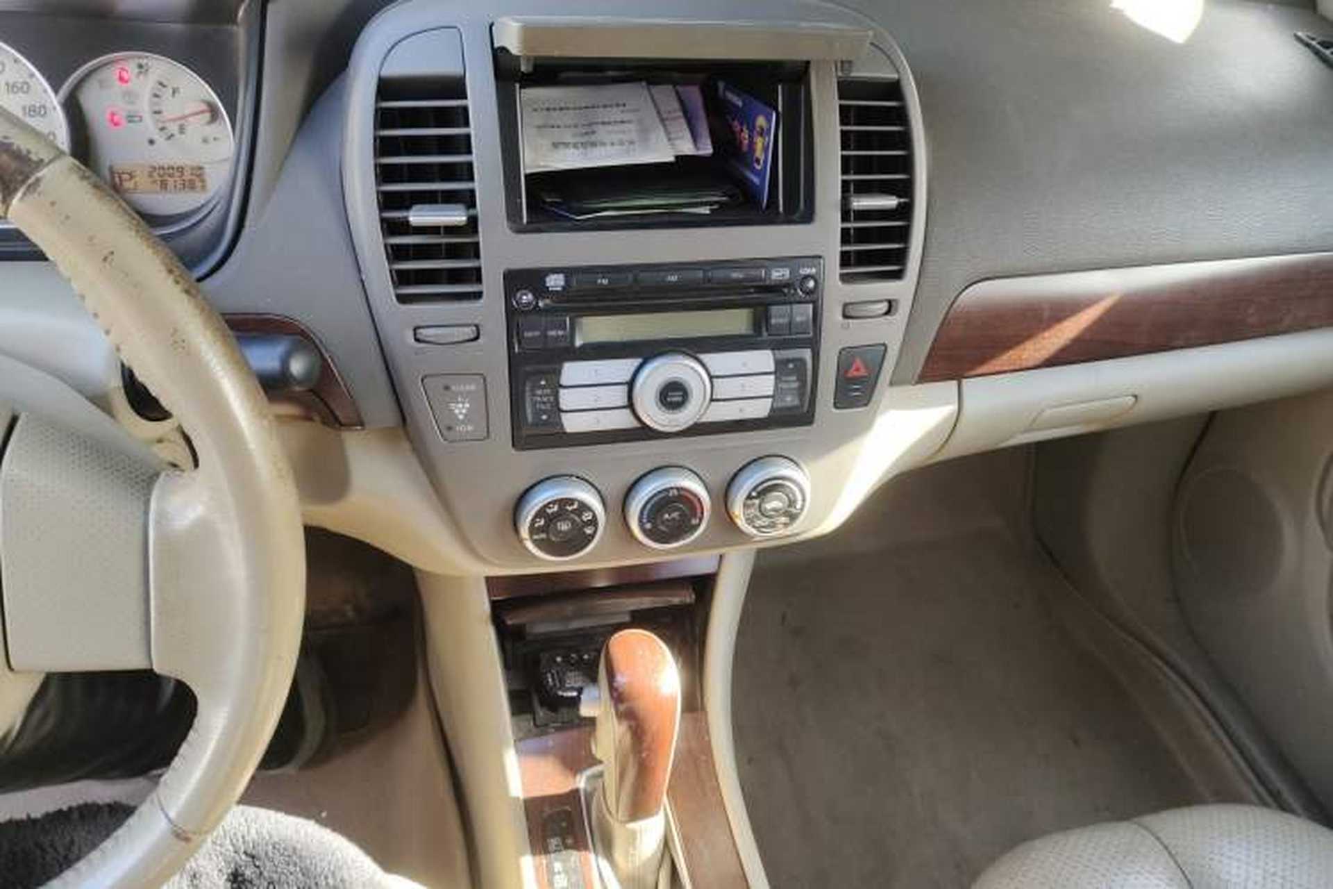 Used Nissan Sylphy 2008 2.0XL Luxury Edition Audio And AC Panel