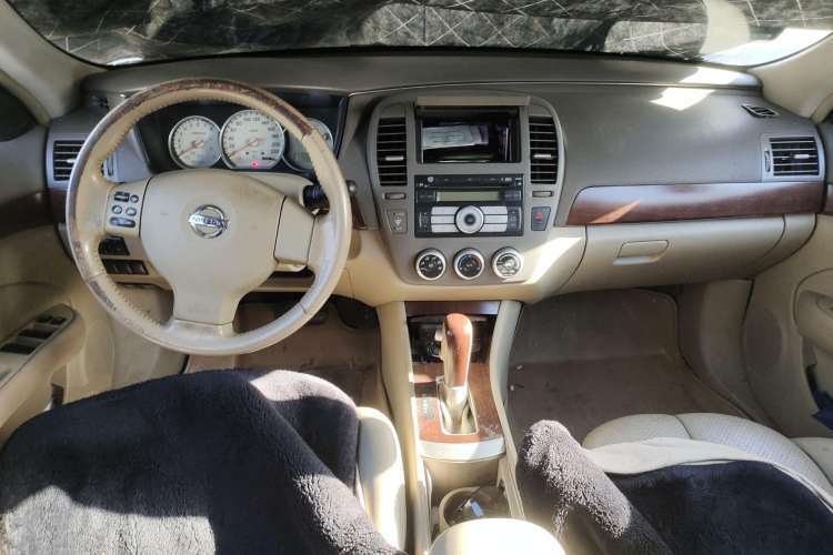 Used Nissan Sylphy 2008 2.0XL Luxury Edition Center Console