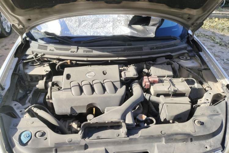 Used Nissan Sylphy 2008 2.0XL Luxury Edition Engine Bay