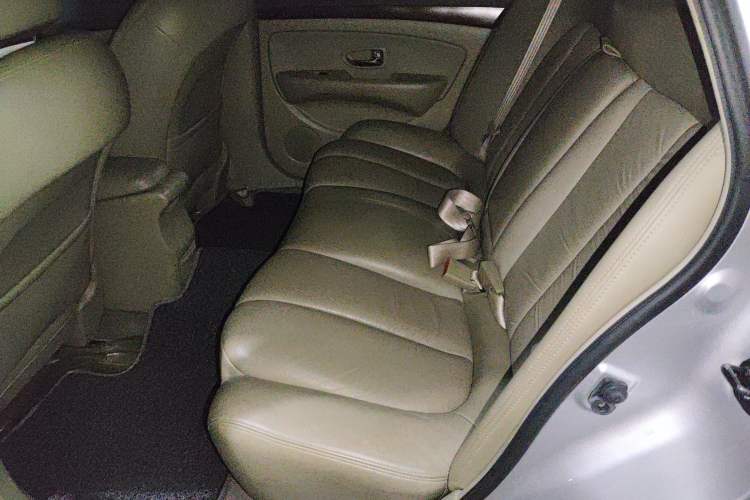 Used Nissan Sylphy 2008 2.0XE Comfort Edition Left Rear Seat