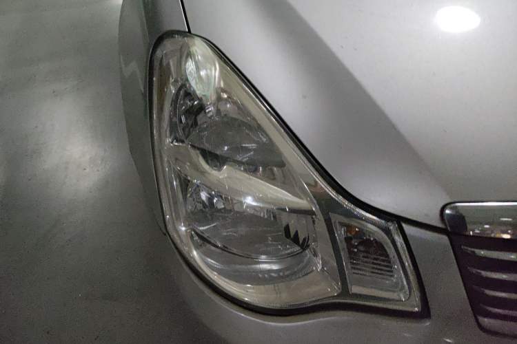 Used Nissan Sylphy 2008 2.0XE Comfort Edition Right Front Headlight