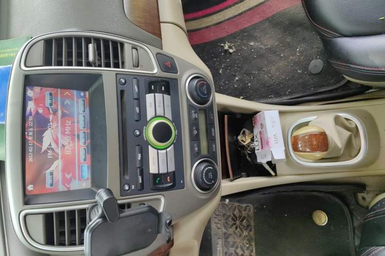 Used Nissan Sylphy 2009 1.6XE Manual Comfort Edition Audio And AC Panel