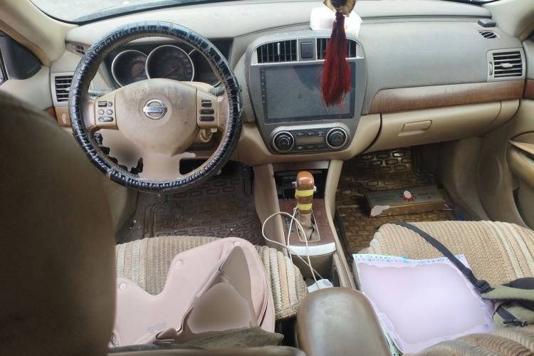 Used Nissan Sylphy 2009 2.0XL CVT Luxury Edition Center Console